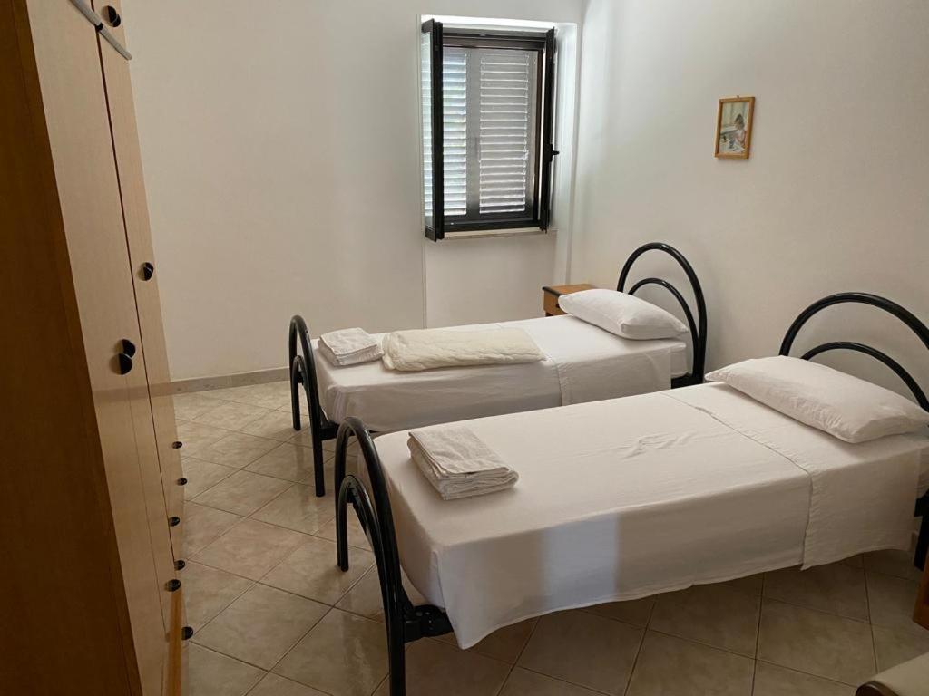 Casa Vacanze Foce Varano Apartment Ngoại thất bức ảnh